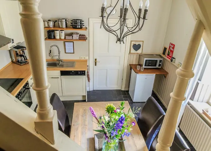 De Kamphoeve Bed & Breakfast *