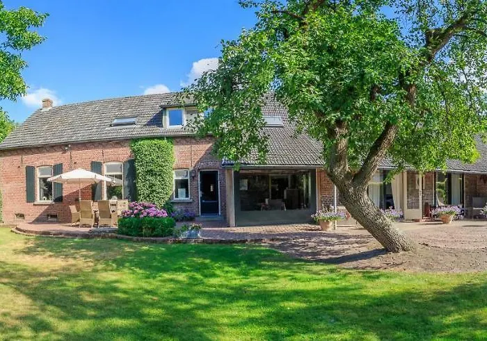 De Kamphoeve Bed & Breakfast *