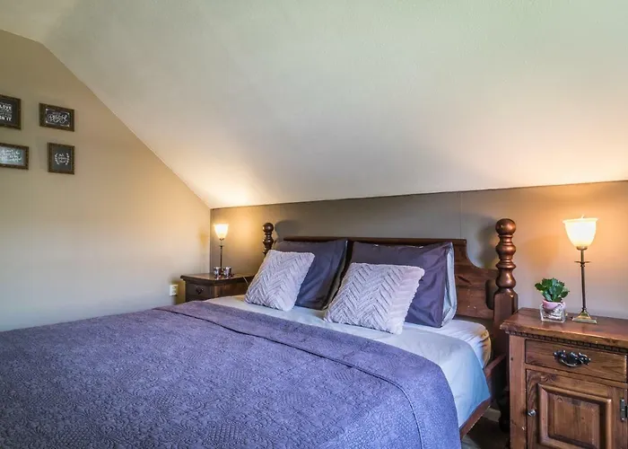 Bed & Breakfast De Kamphoeve Beringe